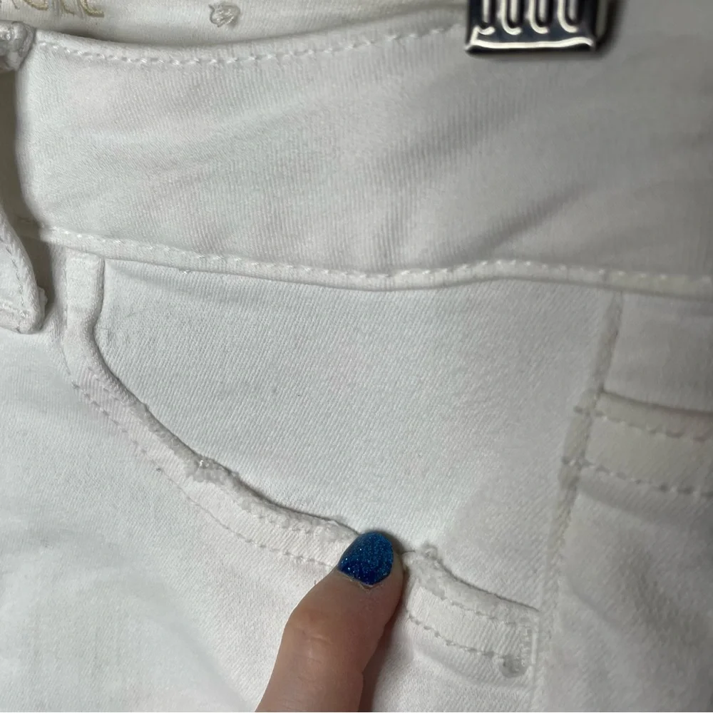 American Eagle outfitters white ripped super high-rise jagging size 4 - Picture 6 of 16